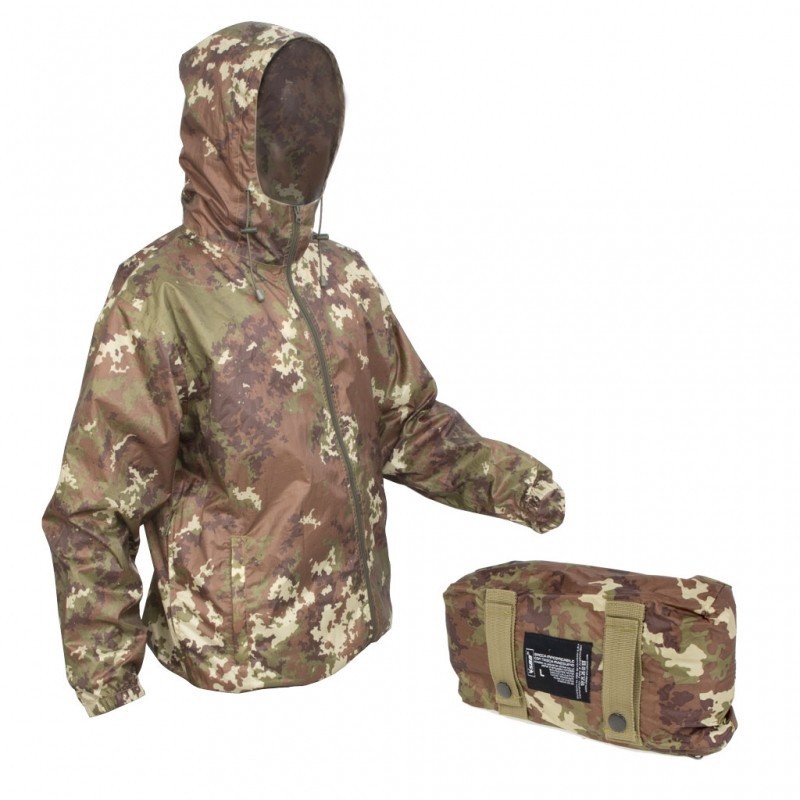 WATERPROOF JACKET WITH VEGETATED POUCH SBB